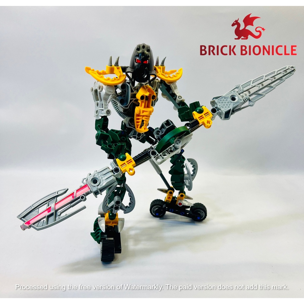 VINTAGE BIONICLE - BIONICLE TOYS - 8625 UMBRA