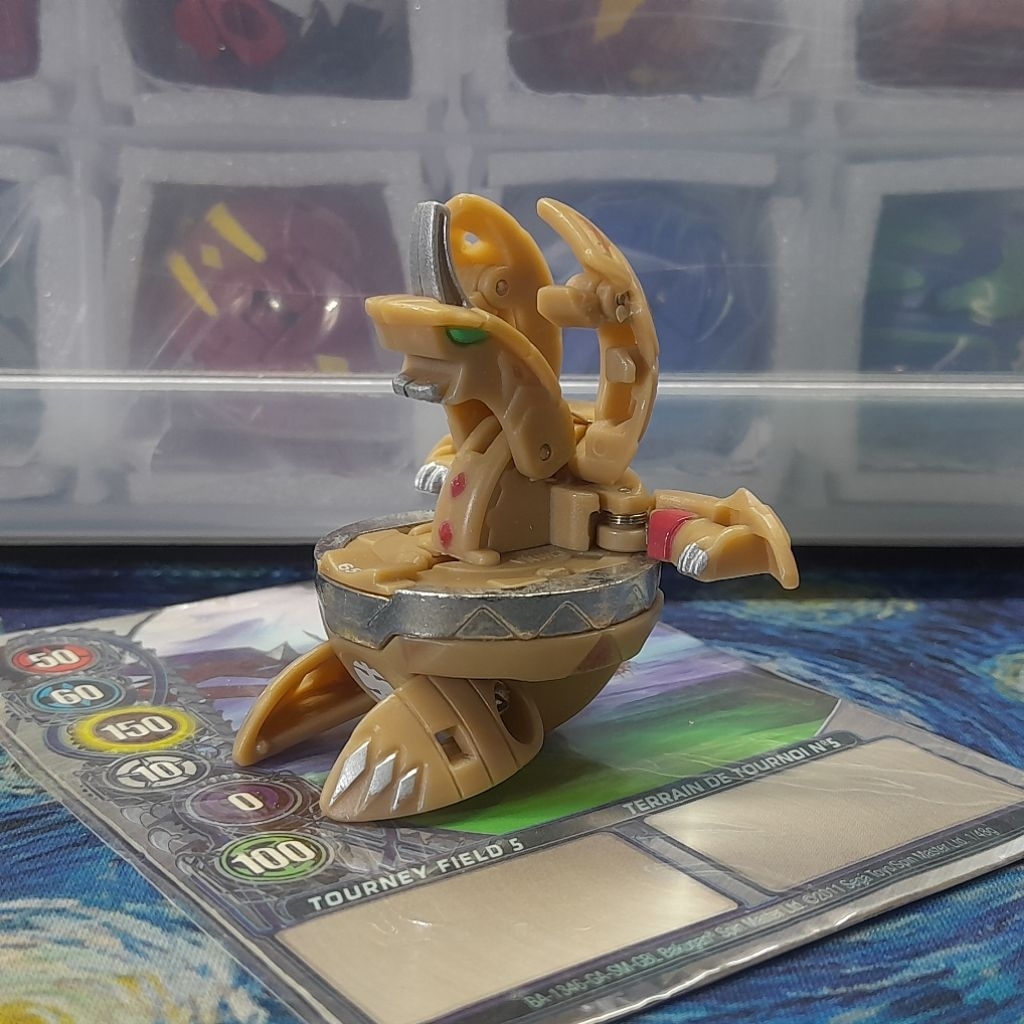 Alpha Hydranoid - โมเดล Bakugan Battle Brawlers S1 (ของแท้)