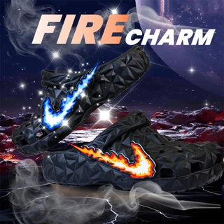ที่ไม่ซ้ํากัน Crocs Slipper Charms สําหรับผู้ชายรูปทรงเปลวไฟ Jibbitz Crocs ชุด Crocs Slipper Charm 1 คู่