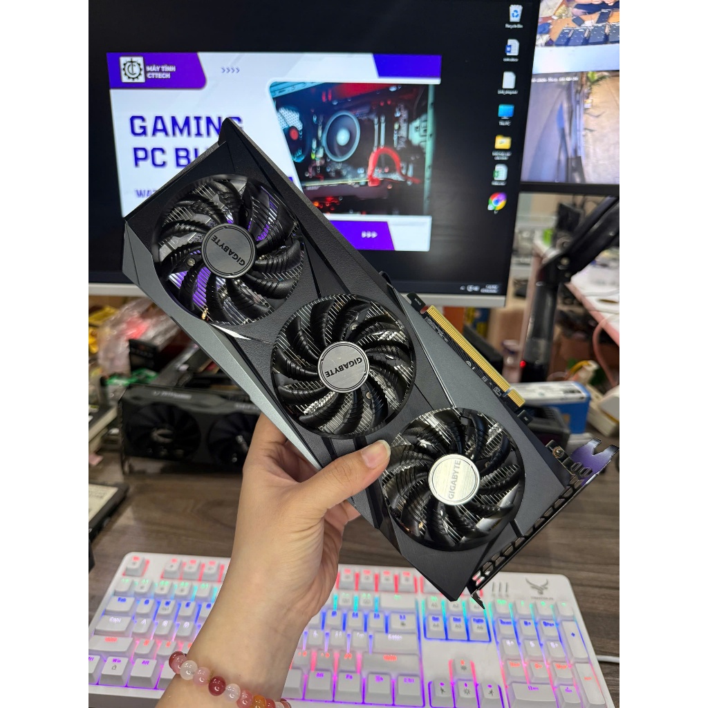 VGA Gigabyte RTX 3050 Gaming OC 8G N3050GAMING OC-8GD
