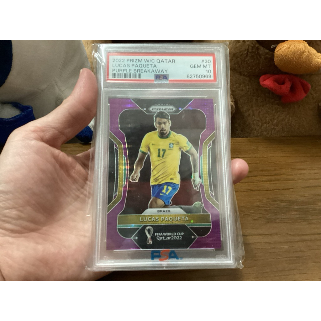 การ์ดนักฟุตบอล Lucas Paqueta 19/35 PSA 10