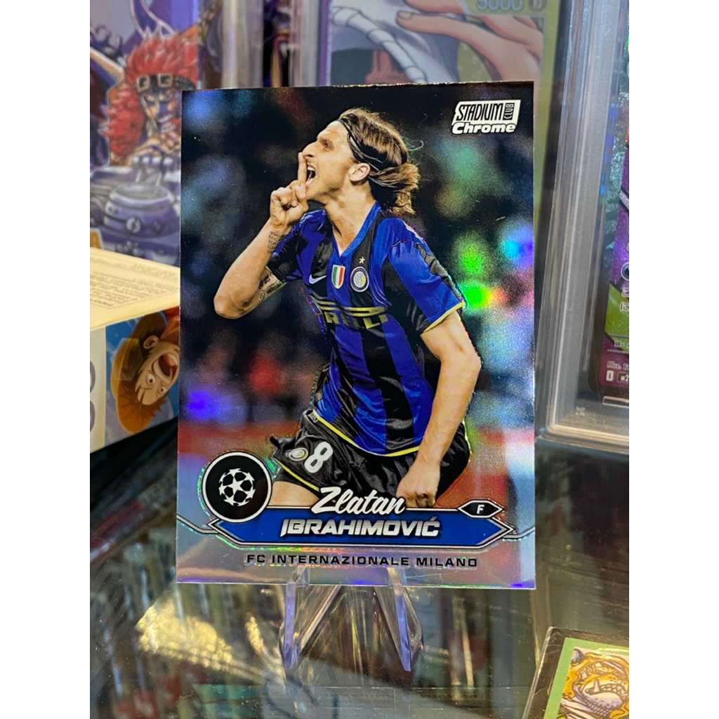 [REFRACTOR HARD CARD] การ์ดเครื่องเล่น Zlatan Ibrahimovic Topps Stadium Club Chrome 2024 Inter Milan