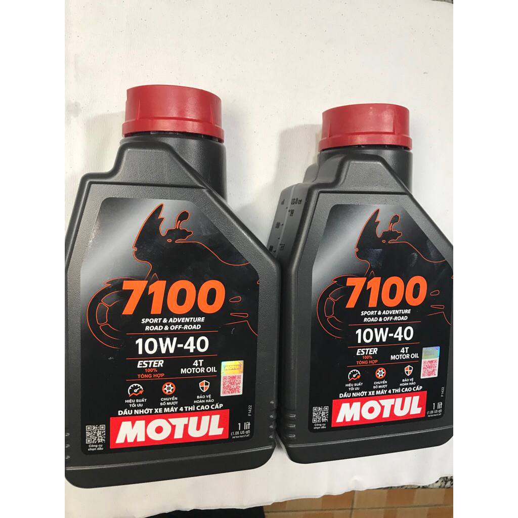 COMBO 2 ขวดของ SYNTHETIC LUBRICANT OIL MOTUL 7100 10w40