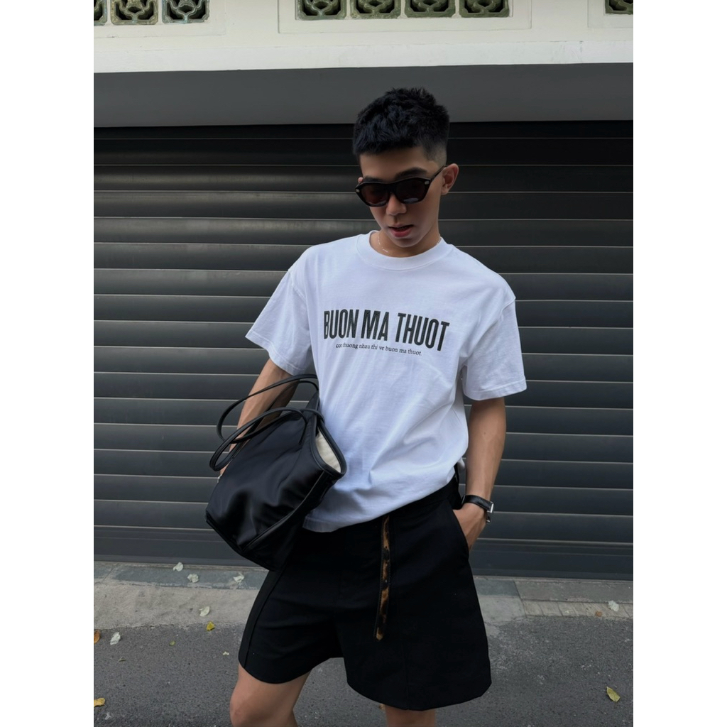 SIAM - เสื้อยืดพิมพ์ด้วย LETTERS ในกล่องY FORM - SM096