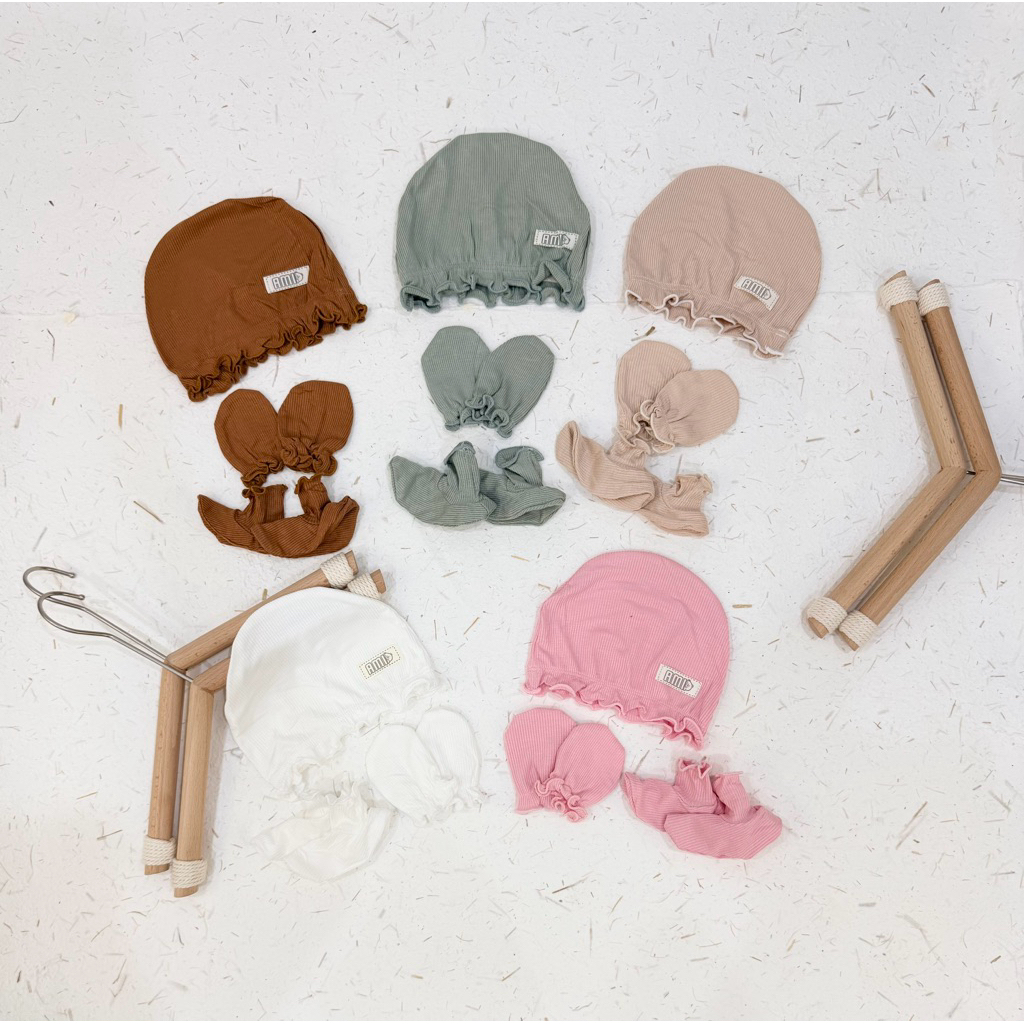 Anmina - ชุดหมวก ถุงมือแกว่งเล็ก AMI0166-MU.BTC