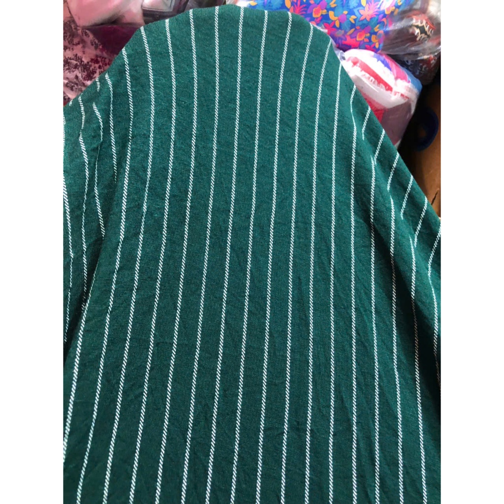E141 - ผ้าคอตตอนแถบเขียวเก่า (2.2m x 1.75m) ยืด 4 ทิศทาง นุ่มมาก เท่มาก
