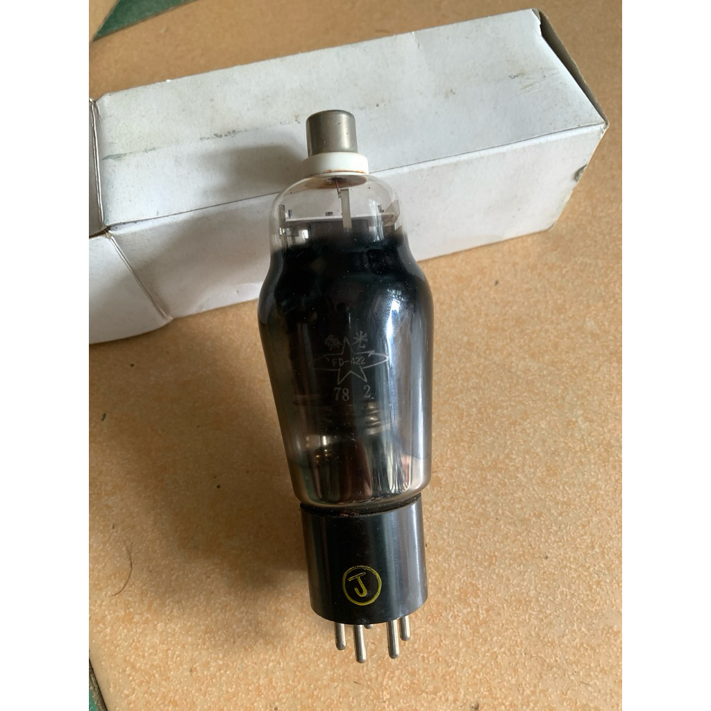 FD422 หลอดไฟ (300B สําหรับคนจน)