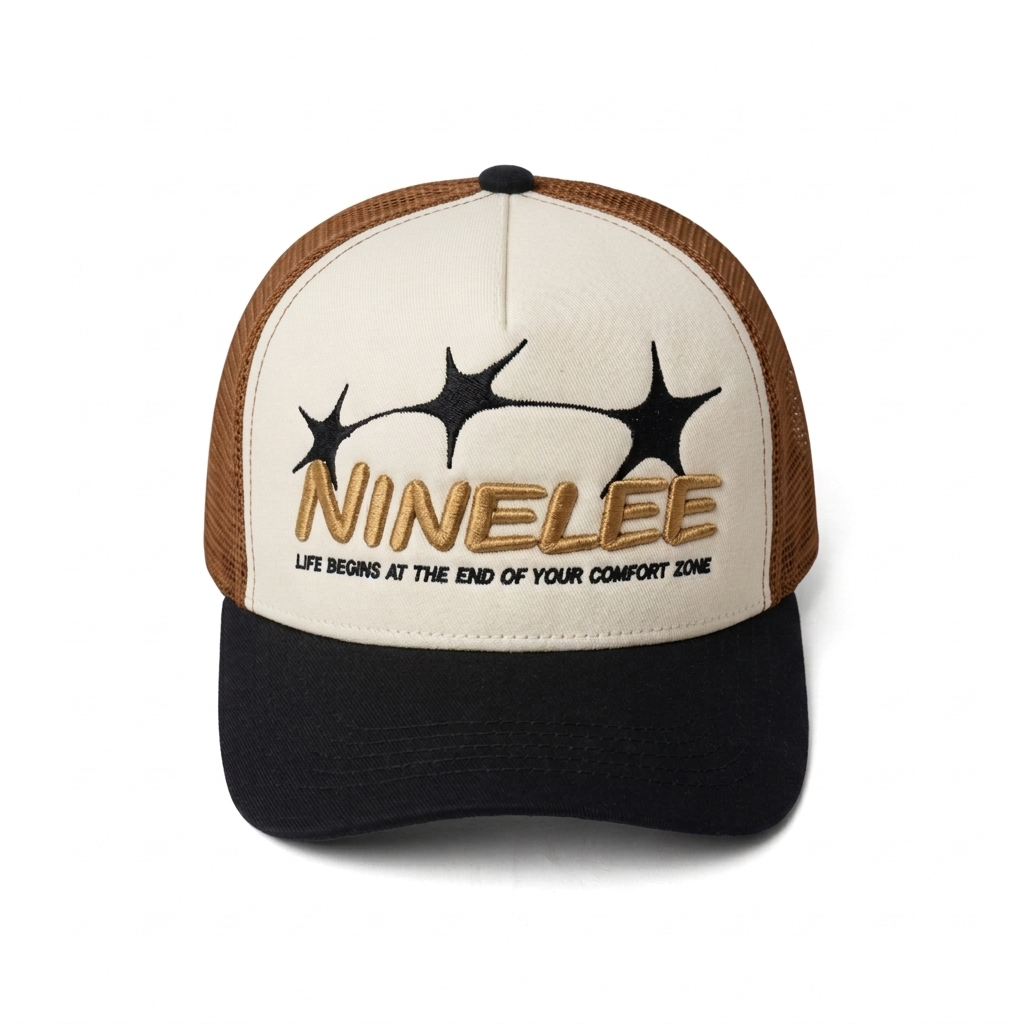 Nine Lee Coffee Trucker Hat & Black - การผสมผสานสีทันสมัย