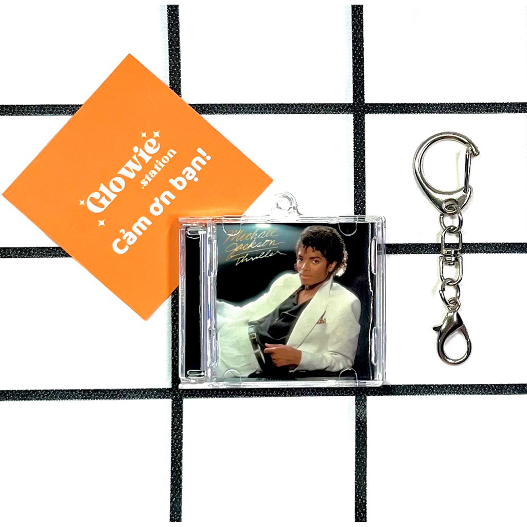 อัลบั้มซีดีขนาดเล็ก Thriller - พวงกุญแจ Michael Jackson พร้อมลิงค์เพลง NFC scans