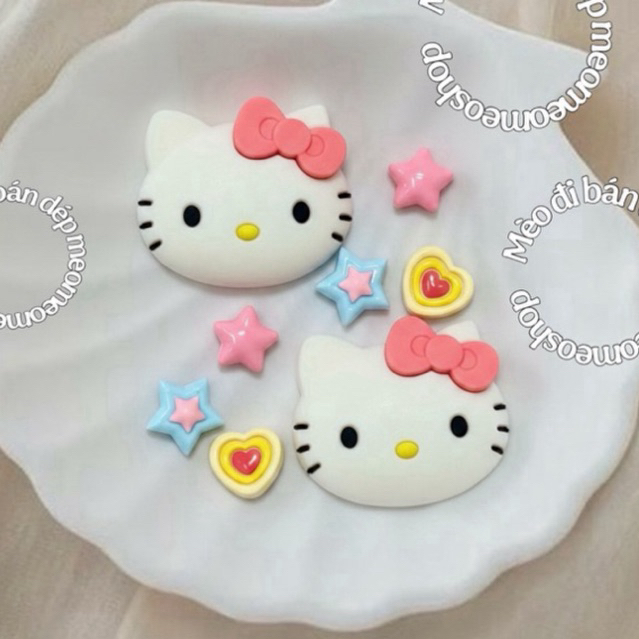 SET CHARM KITTY สติ๊กเกอร์ BIG HEAD SET มีกระดุม TO ติดรองเท้าแตะรูป hello Kitty น่ารัก TO ตกแต่งรอง