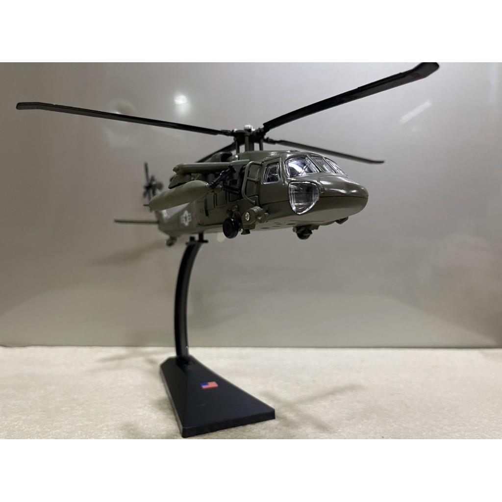 Metal UH-60 Black Hawk 1:72 โมเดลตกแต่งเฮลิคอปเตอร์ (TT72UH60)
