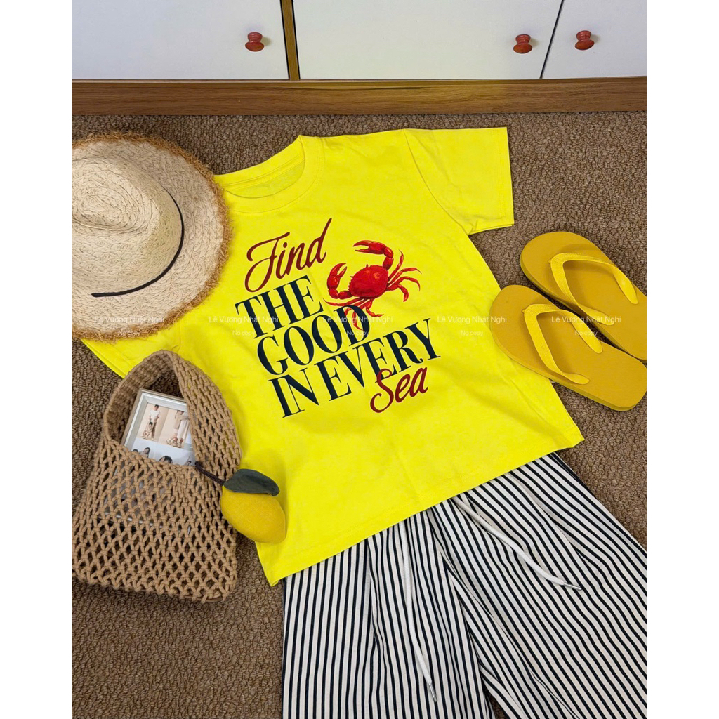 Boxy Loose Summer Yellow Crab T-SHIRT สําหรับเด็ก 100% Cotton 2-Way - ของแท้ Embotino Local Brand