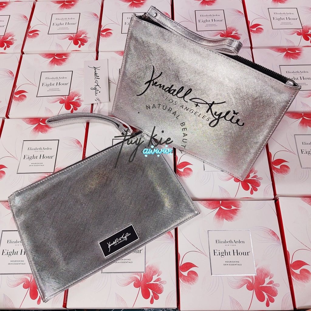 KenDall & Kylie Silver Clutch