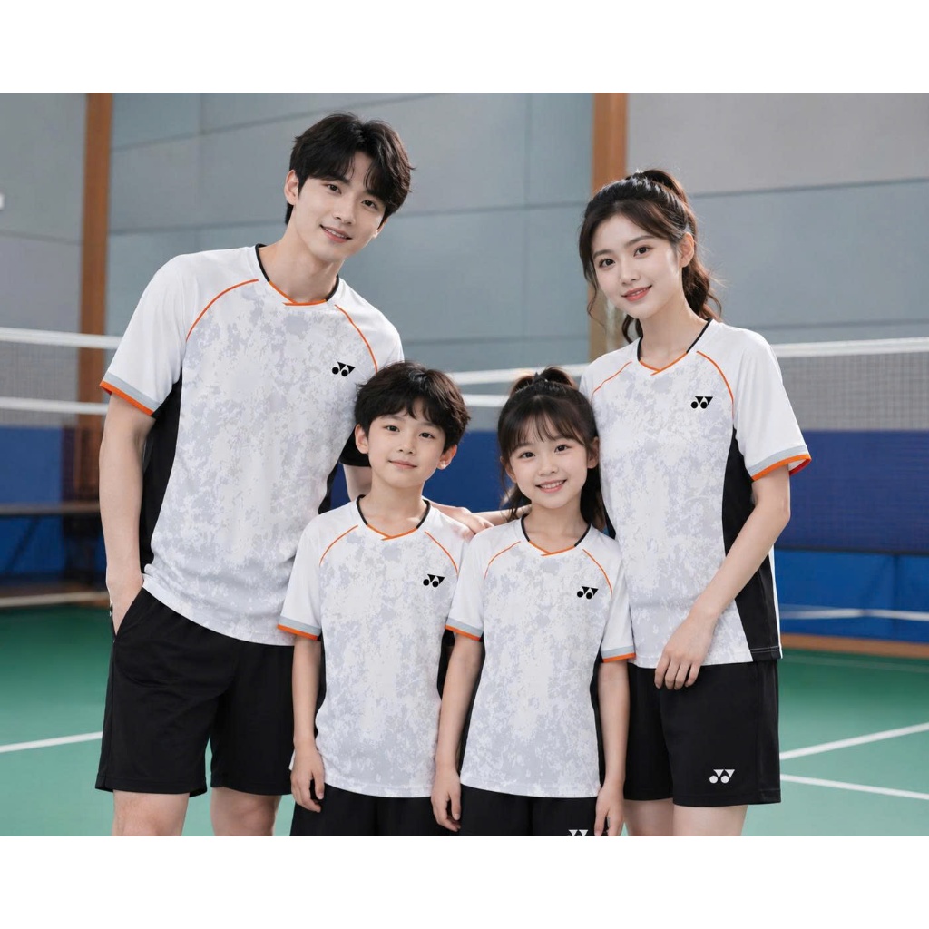 เสื้อผ้าแบดมินตันสําหรับครอบครัวสําหรับผู้ชายผู้หญิงและเด็ก ใน976