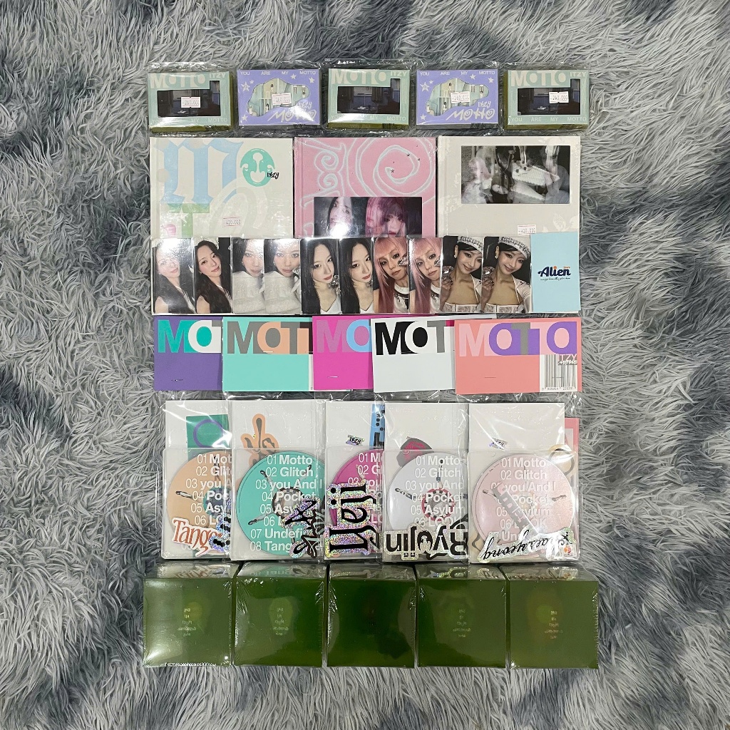 [มีจําหน่าย] อัลบั้ม ITZY "Motto"