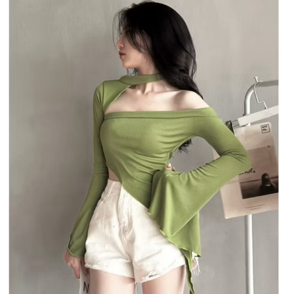 LUMI BOUTIQUE CMT909 เสื้อปาดไหล่คอปกกระแทกและแขนบานยางยืดเรียบ