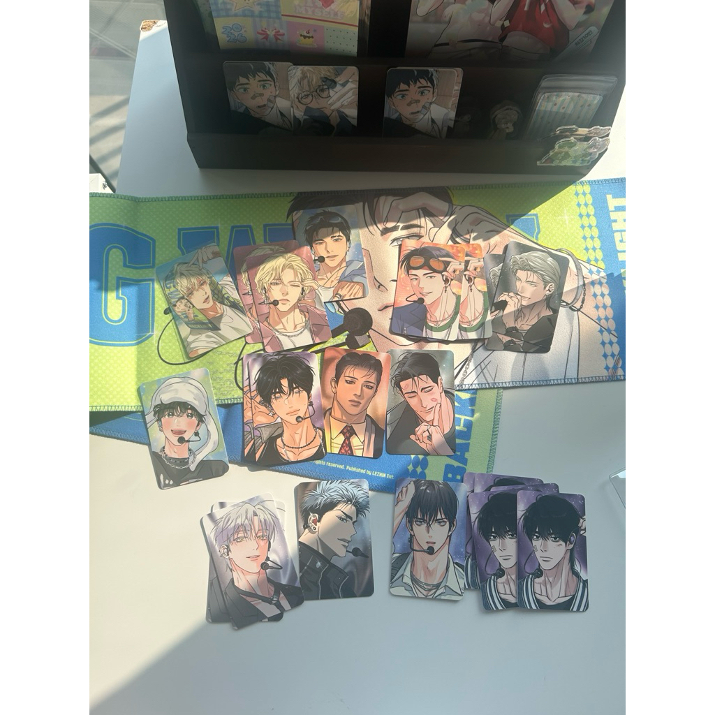 [AVAILABLE] CARD PACK TOP BOT POP UP SPAKLZ