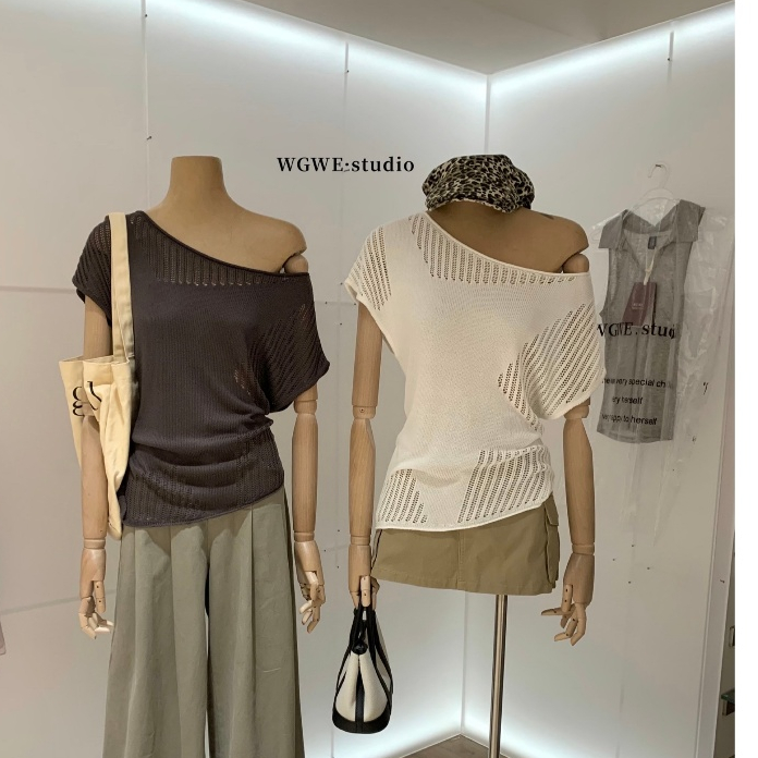 WGWE• เสื้อสเวตเตอร์เปิดไหล่ 9954 wgwe QC product freesize