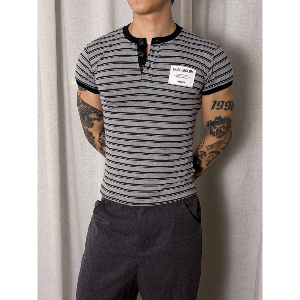 TGC BLANK STRIPE T - SHIRT เสื้อยืดคอเต่าแขนสั้นลายทาง - [ทรงเข้ารูป เนื้อผ้าแปรรูป] | ไตรเกอร์ สโมส