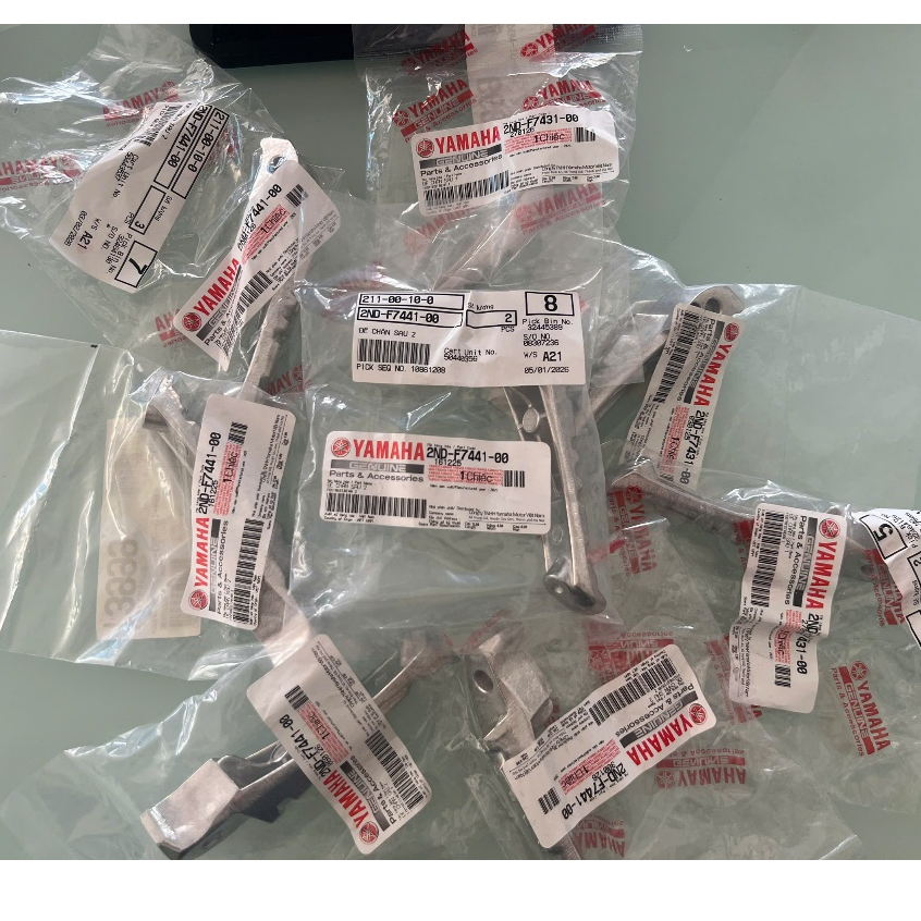 พักเท้าและพักเท้าหลัง Yamaha ของแท้ สําหรับ Exciter 150, Exciter 155