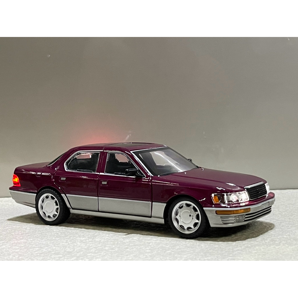 LEXUS LS400 1989 1:24 โมเดลตกแต่งโลหะ (XLEX24LS400)