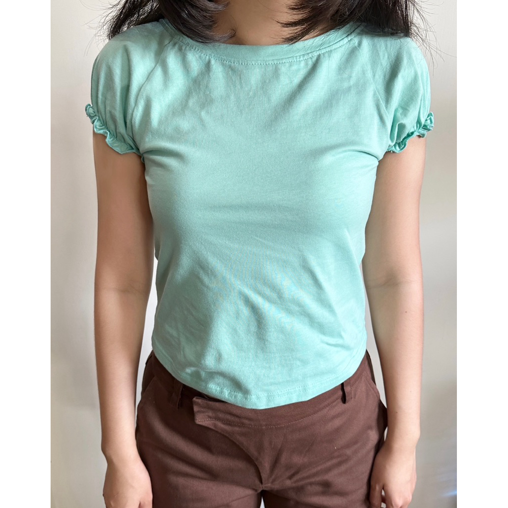 Youmakemesmile Tiffana Bloom Tee - เสื้อยืดผ้าฝ้ายสีน้ําเงิน ทิฟฟานี่แขนระบายและคอกลม สวมใส่สบาย