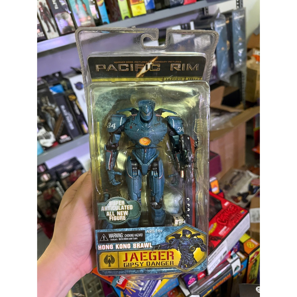 NECA Pacific Gipsy Danger Model (Hong Kong Brawl)