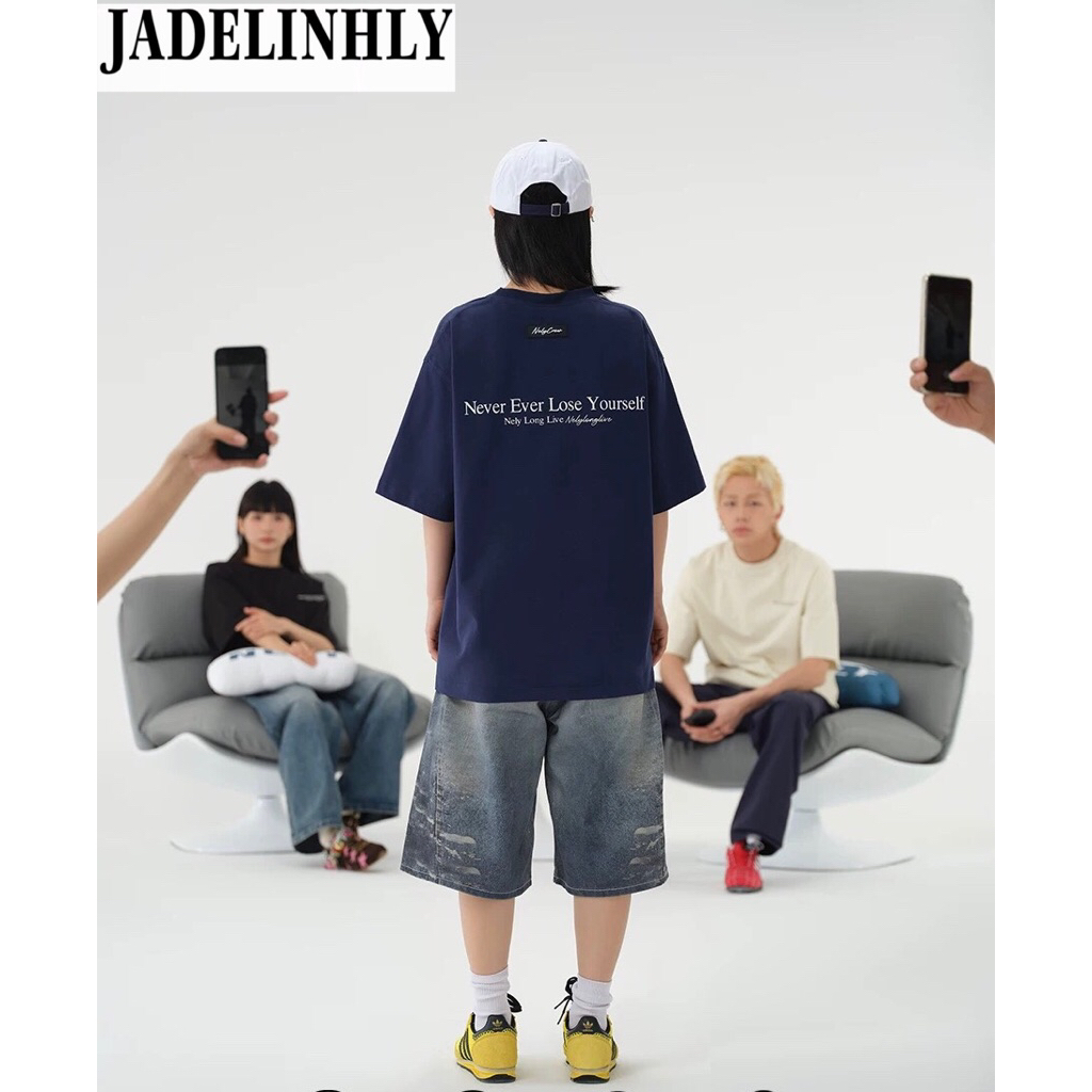 เสื้อยืด Nelly nely อักษรเล็กที่เอว