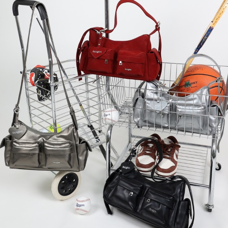 [AVAILABLE] กระเป๋าสะพายข้าง Box Bag 8angles Soda 12inch Waterproof Adjustable Strap เหมาะกับ Ipad