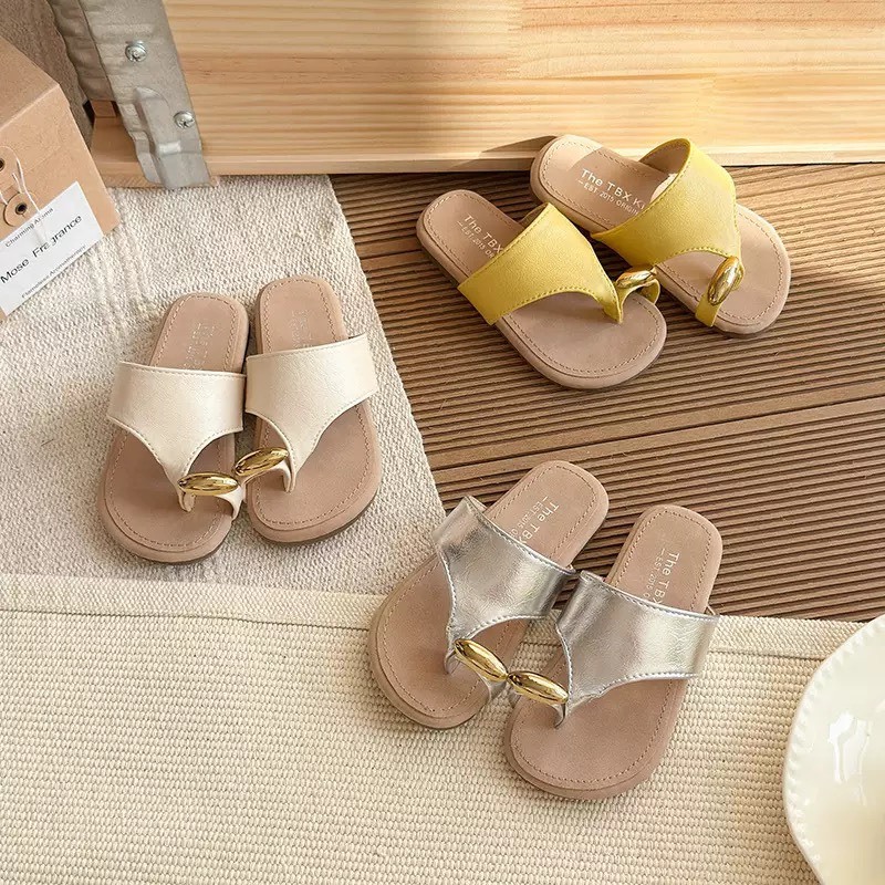 STONE TOE SLIPPERS SIZE 23-36 (CODE D77)