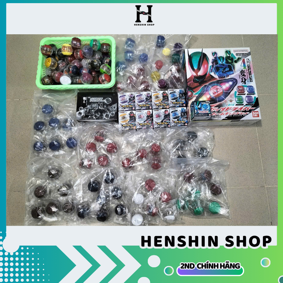ของเล่นแคปซูล BANDAI Capsem Legend Rider ของแท้ใน Kamen rider Zeztz