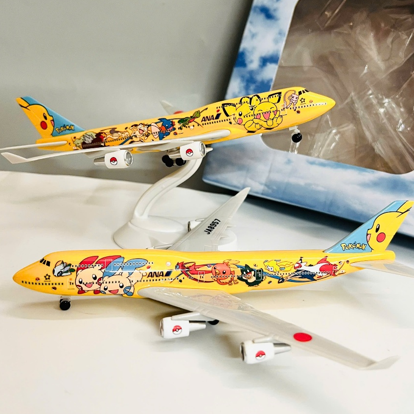 BOEING 747-400 AIRCRAFT MODEL JAPAN (ANA) POKEMON 1/400 SCALE – AIRLINE SYMBOLATION JAPANESE