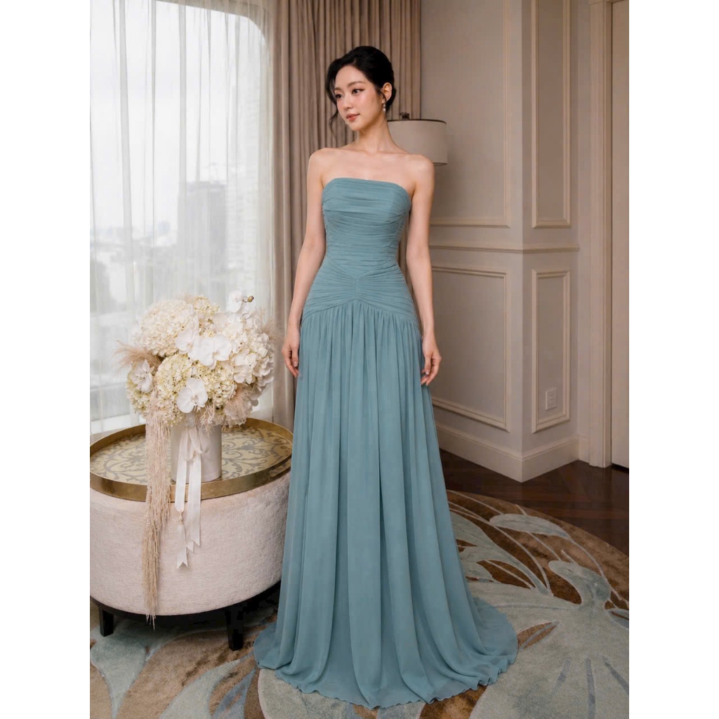 สินค้าดีไซน์ของ LUXURY, LIGHT MAXI DRESS WITH LUXURY DRESSES