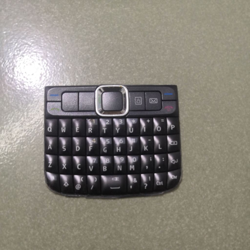 กุญแจ Nokia e63*****