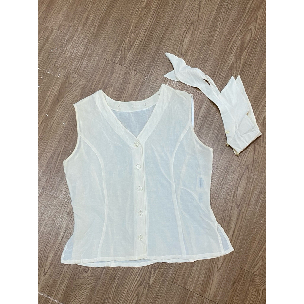 LAST SEASON - เสื้อกล้ามผ้าชีฟองญี่ปุ่นแท้คอปกถอดได้ V1<90cm ยาว 49cm