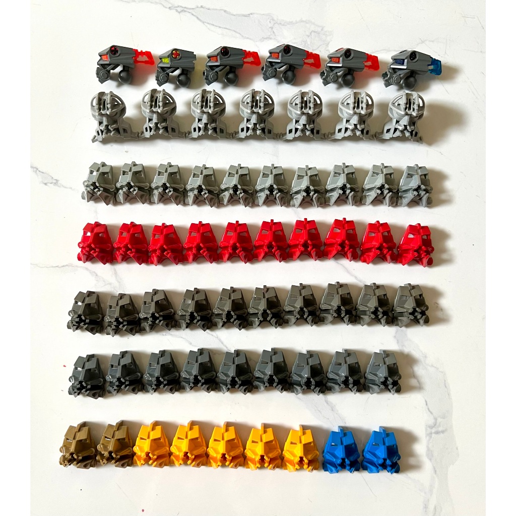 VINTAGE BIONICLE PART - BIONICLE PLAYING TOY - BIONICLE HEAD & EYES PARTS