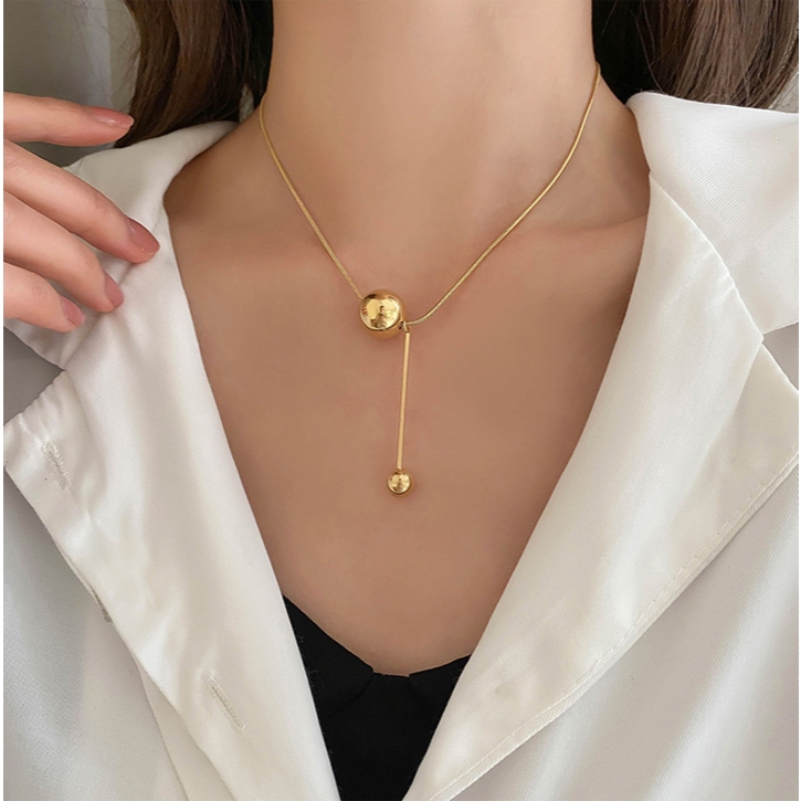 TN607 สร้อยคอไทเทเนียมสําหรับผู้หญิงพร้อมลูกบอลขนาดใหญ่ขนาด 14 มม. ขว้างลูกบอลขนาดเล็ก