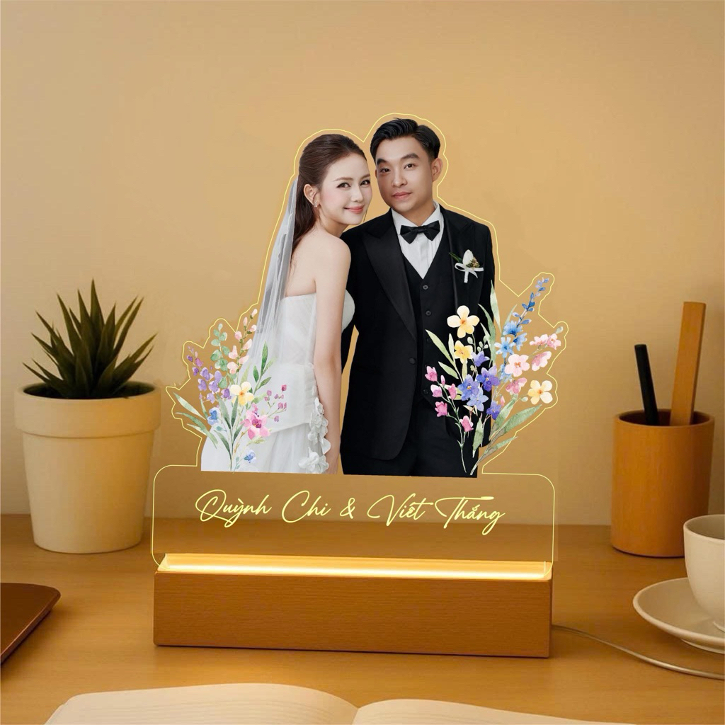 PHOTO FRAME WITH LIGHT BASE MESSAGE GIFT - ON REQUEST - VALDANLEN B1