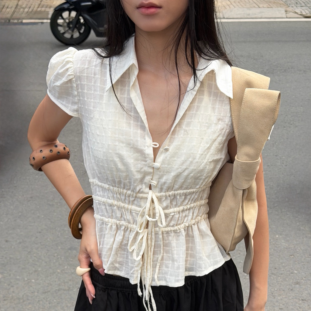 Nee Nee Salt Air Blouse แขนพัฟ Peplum Top