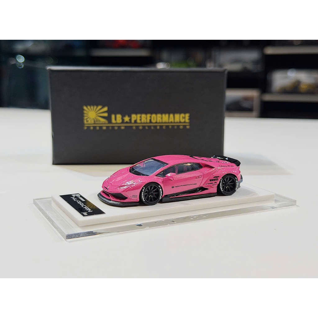 LAMBORGHINI HURACAN LIBERTY WALK สีชมพู รถโมเดล 1/64 LIBERTY WALK SCALE