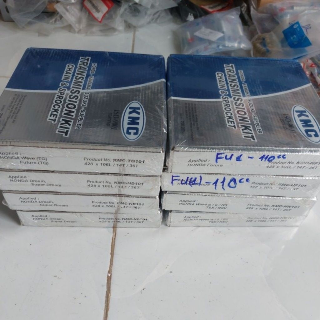 ชุดสเตอร์และโซ่ KMC สําหรับ DREAM, WAVE A,S,RS,RSX, WAVE (TQ), FUTURE 1 (110) ยี่ห้อ KMC คุณภาพดี