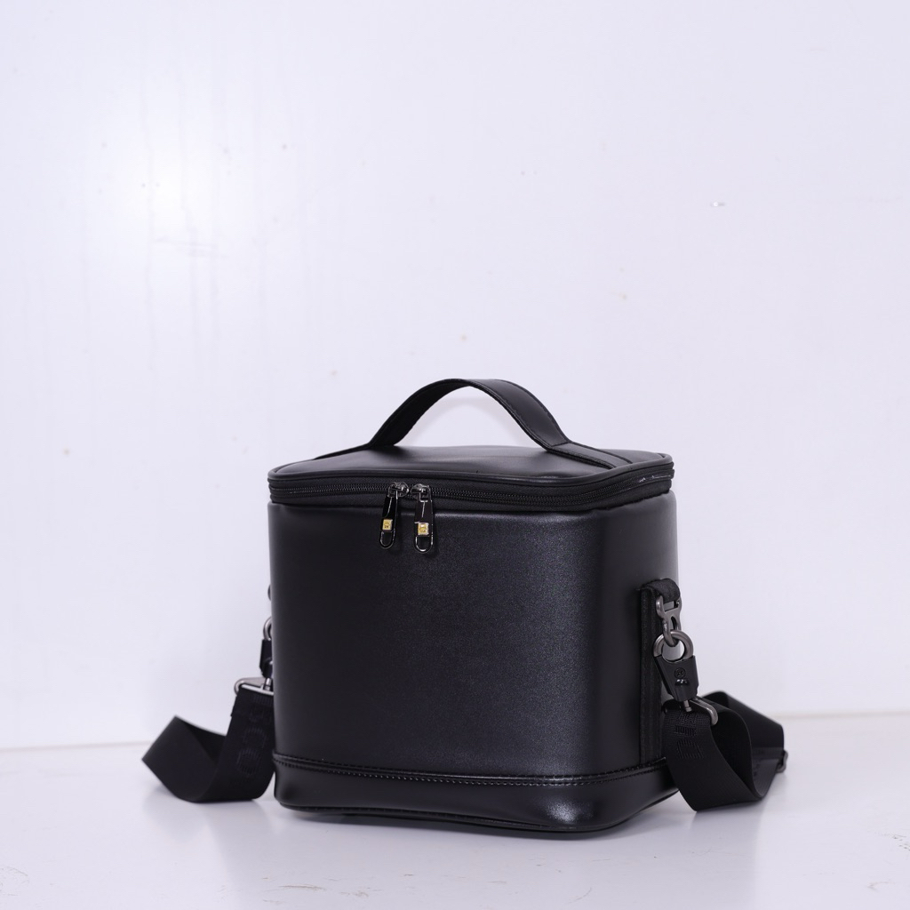 กระเป๋าหนัง PU กันกระแทก (25x19x15cm) ใส่ลําโพง Devialet Mania ได้