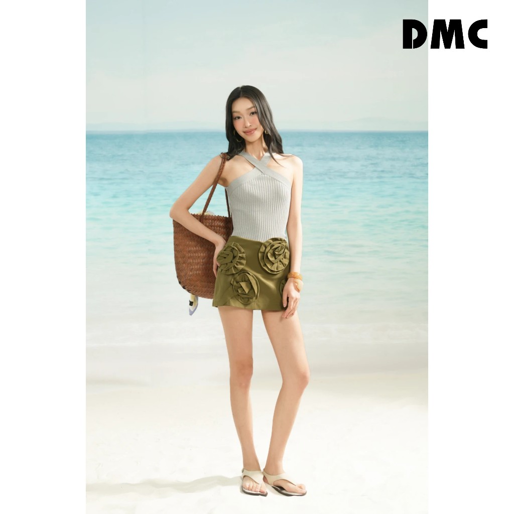 DMC Moss Green 3D Flower Khaki Mini Skirt (Moss Green 3D Flower Khaki Mini Skirt)