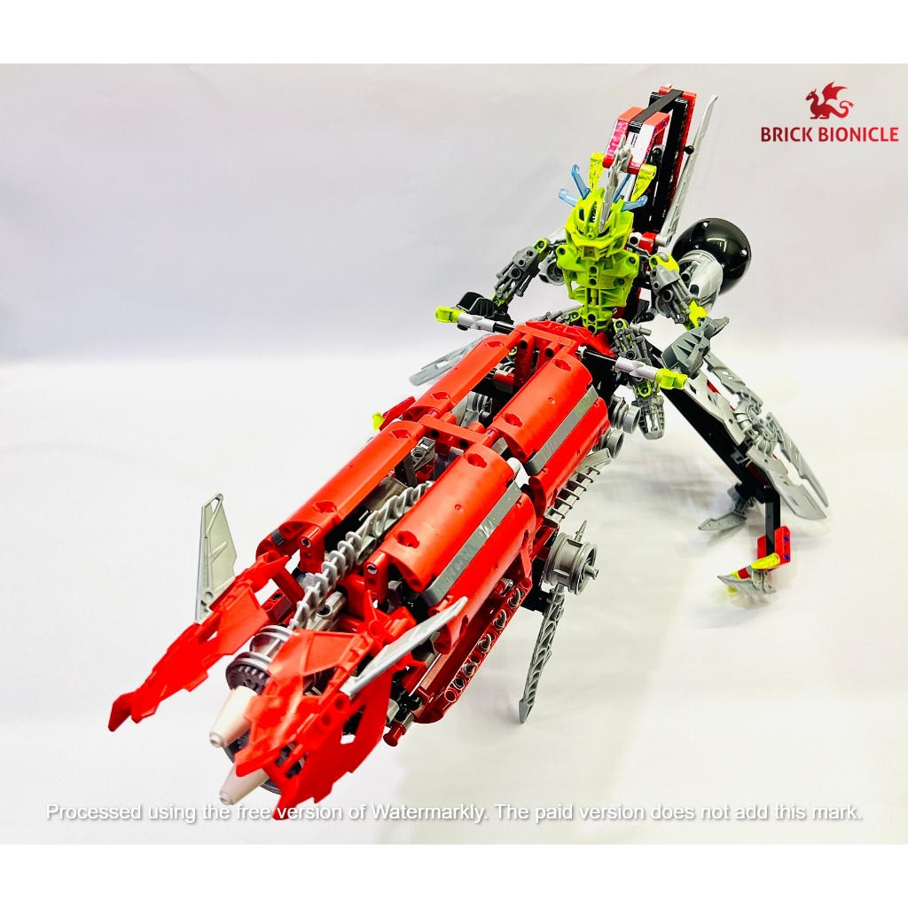 VINTAGE BIONICLE - BIONICLE BATTLE VEHICLE TOY - 8943 Axalara T9