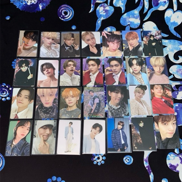 [TXT]เปรียบเทียบของแท้ Yeonjun ไม่มีฉลาก Soobin Kai Taehyun Beomgyu การ์ดกลุ่ม TXT