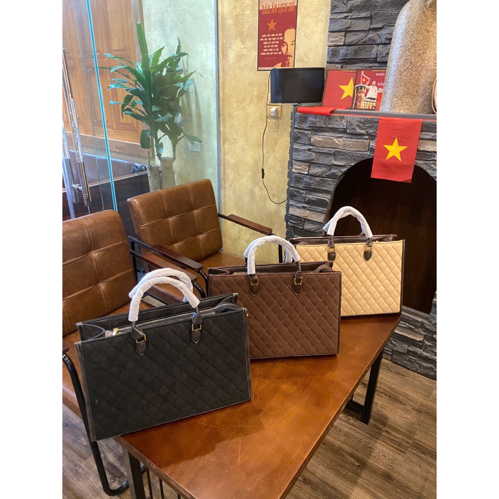 LUMIBAG กระเป๋าสํานักงานทรงสี่เหลี่ยมขนาดใหญ่ 41 เหมาะกับแล็ปท็อป [LM2673]