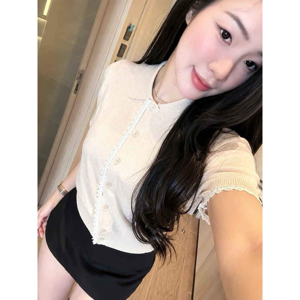 เสื้อ CDG พร้อมลูกไม้ SLEEVES