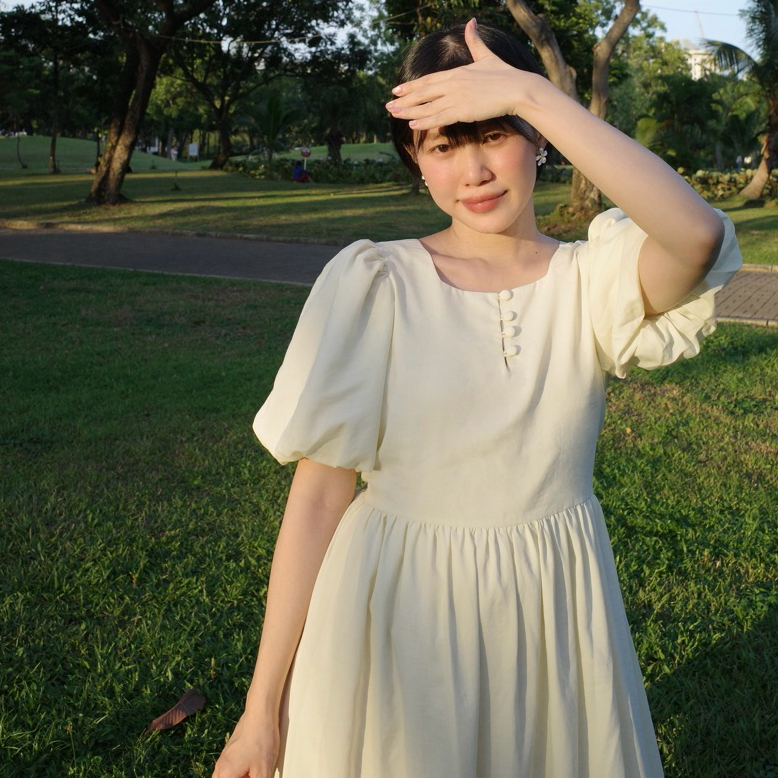 HINA - เดรสแขนกระดุมพัน - osu