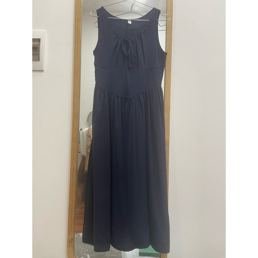 ️ PASS MIDI DRESS SIZE M