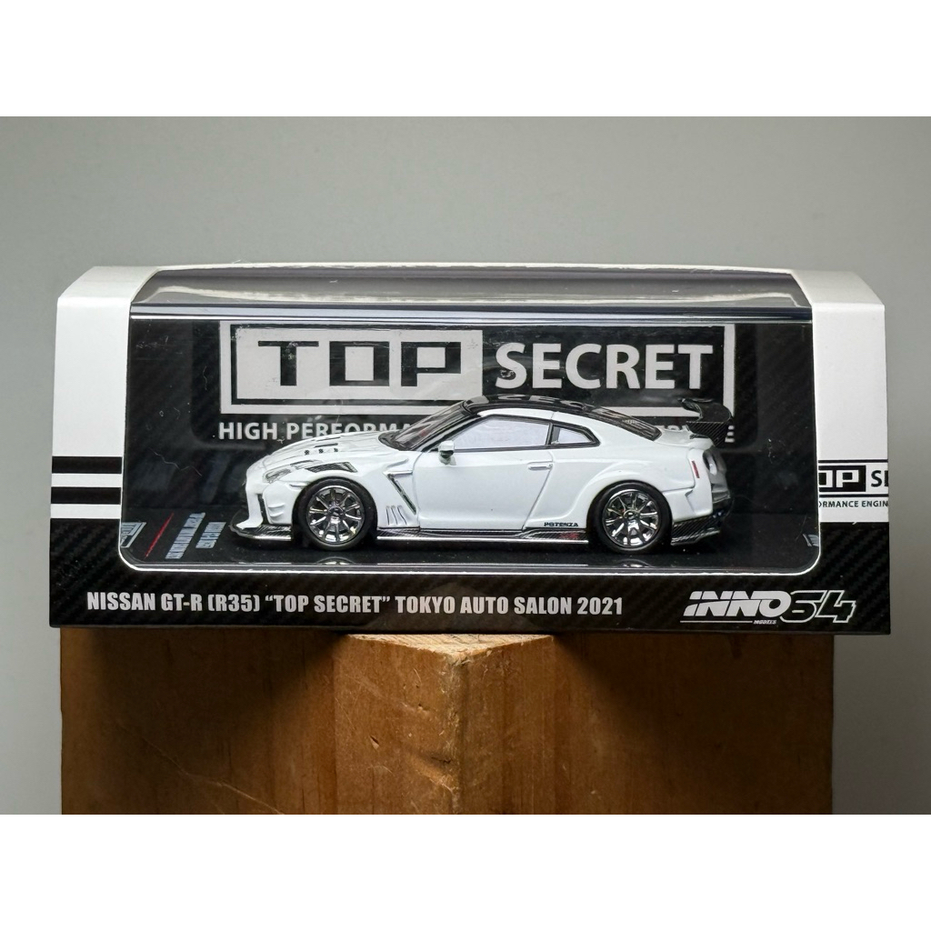 โมเดลรถขนาด 1/64 Inno64 Tokyo Auto Salon 2021 Top Secret Nissan GTR R35 (มือสอง)